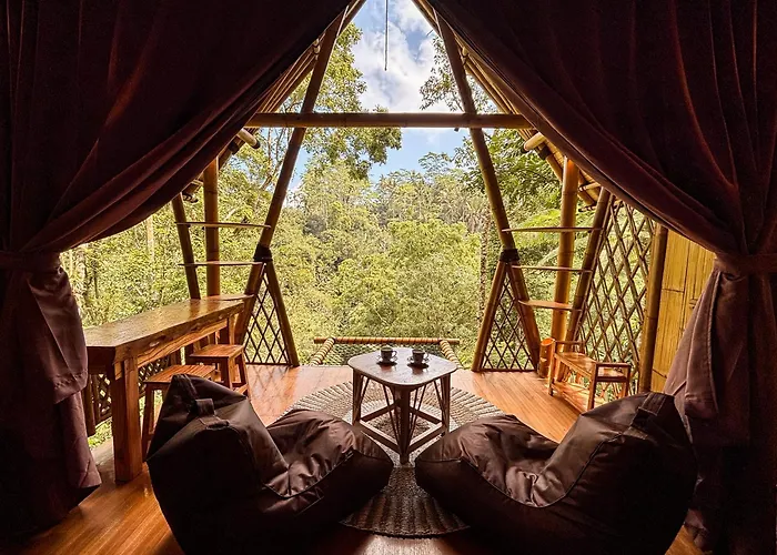 ロッジ Alasari Hidden Bamboo Retreat In The Jungle *