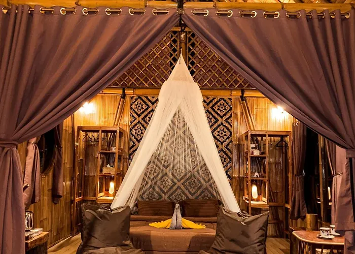 Alasari Hidden Bamboo Retreat In The Jungle ロッジ *