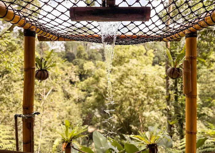 Alasari Hidden Bamboo Retreat In The Jungle ロッジ