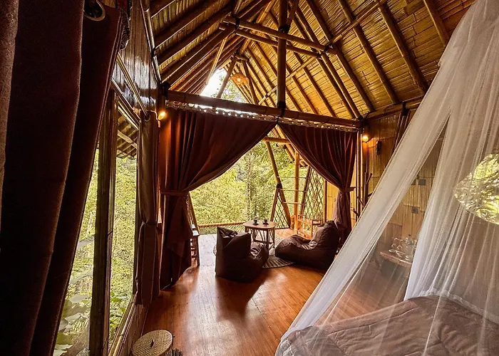 Alasari Hidden Bamboo Retreat In The Jungle Seribatu