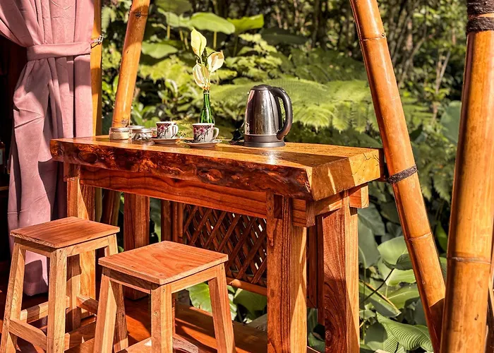 Alasari Hidden Bamboo Retreat In The Jungle * Seribatu