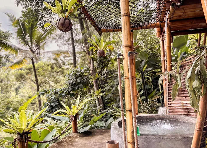 Alasari Hidden Bamboo Retreat In The Jungle ロッジ *