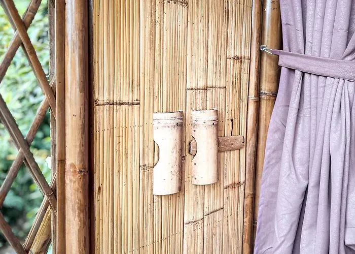 ロッジ Alasari Hidden Bamboo Retreat In The Jungle *